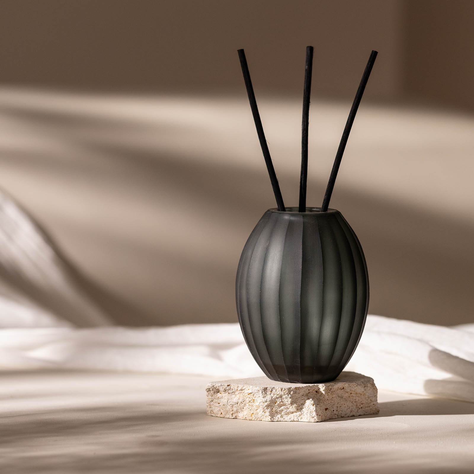 Atelier by ipuro Aroma-Diffusor Gris